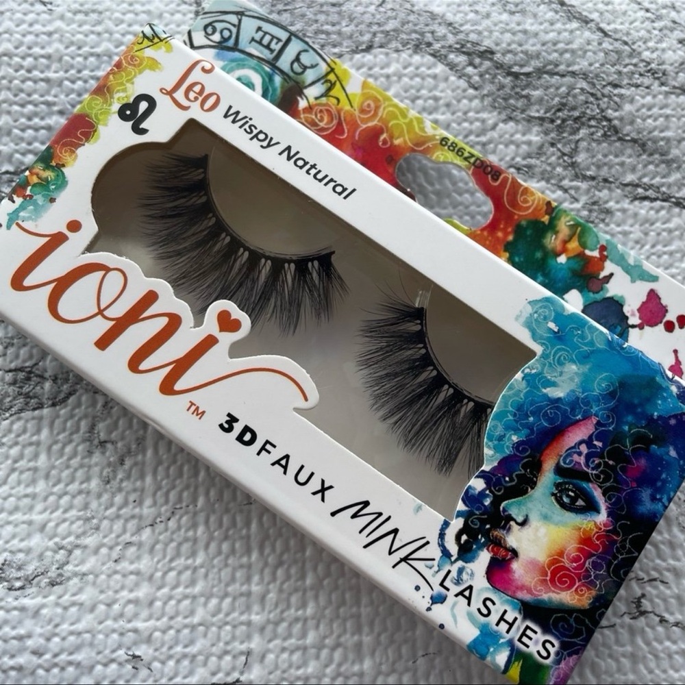 Ioni Lashes